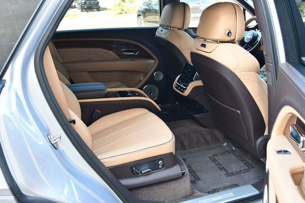 2023 Bentley Bentayga - Image 22 of 31