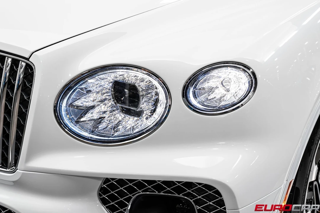 2023 Bentley Bentayga - Image 10 of 31