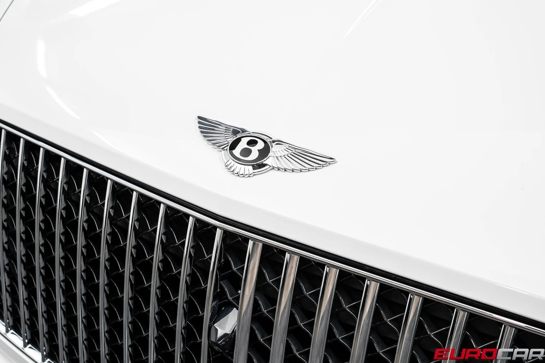 2023 Bentley Bentayga - Image 9 of 31