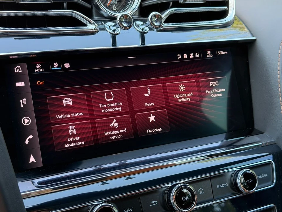 2023 Bentley Bentayga - Image 27 of 31
