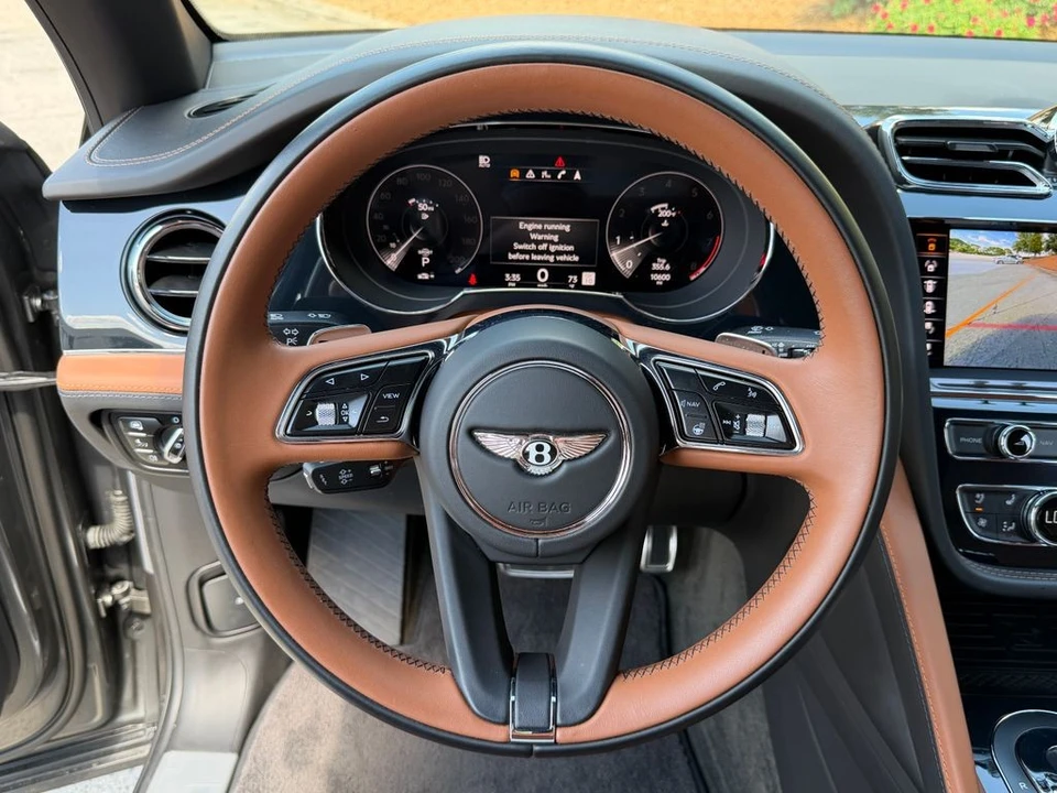 2023 Bentley Bentayga - Image 20 of 31