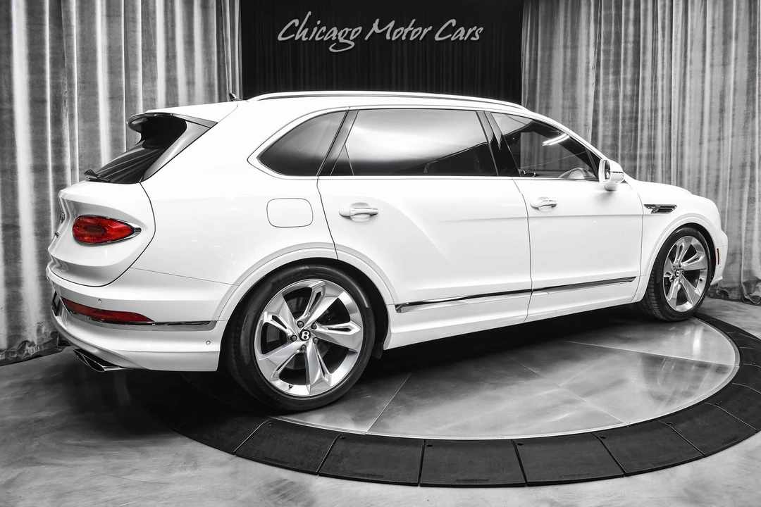 2023 Bentley Bentayga - Image 5 of 12