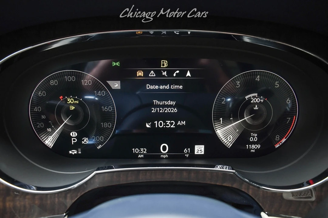 2023 Bentley Bentayga - Image 13 of 21