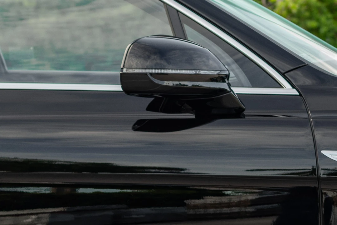2023 Bentley Bentayga - Image 26 of 31