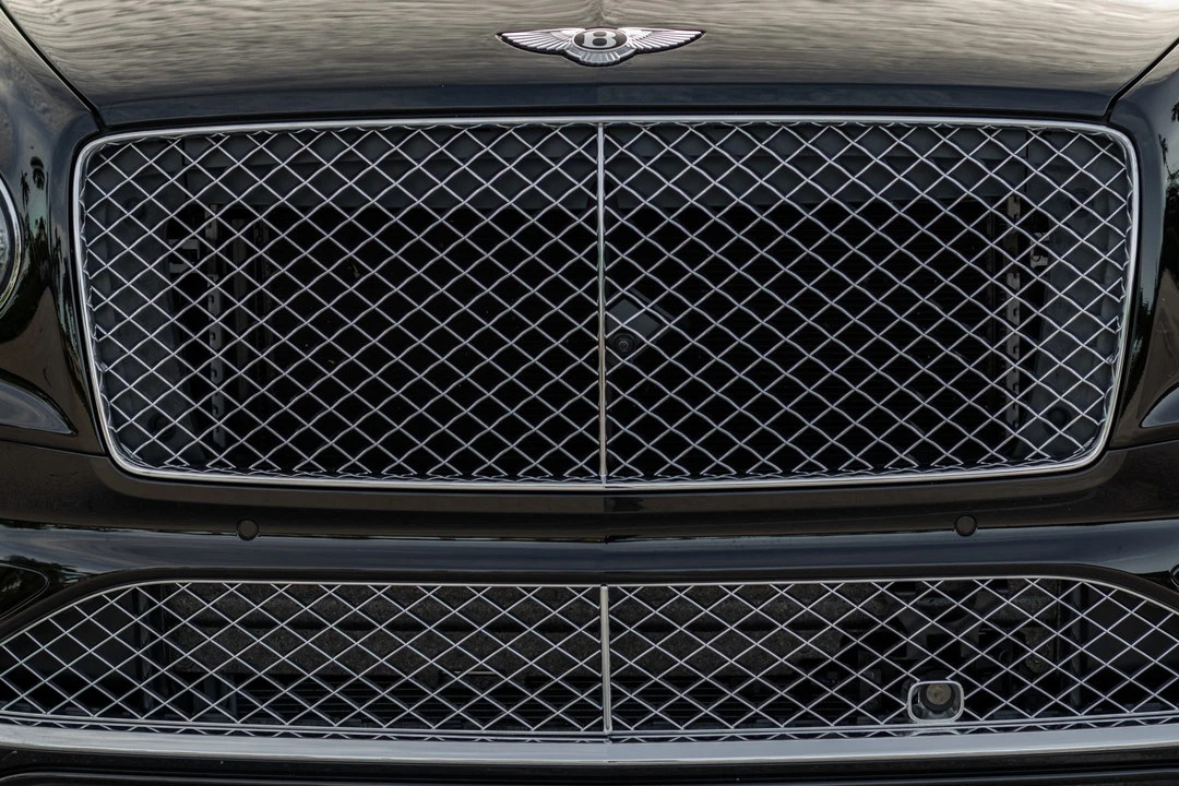 2023 Bentley Bentayga - Image 20 of 31
