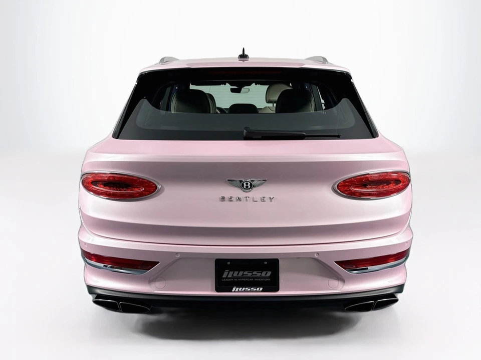 2023 Bentley Bentayga - Image 6 of 31
