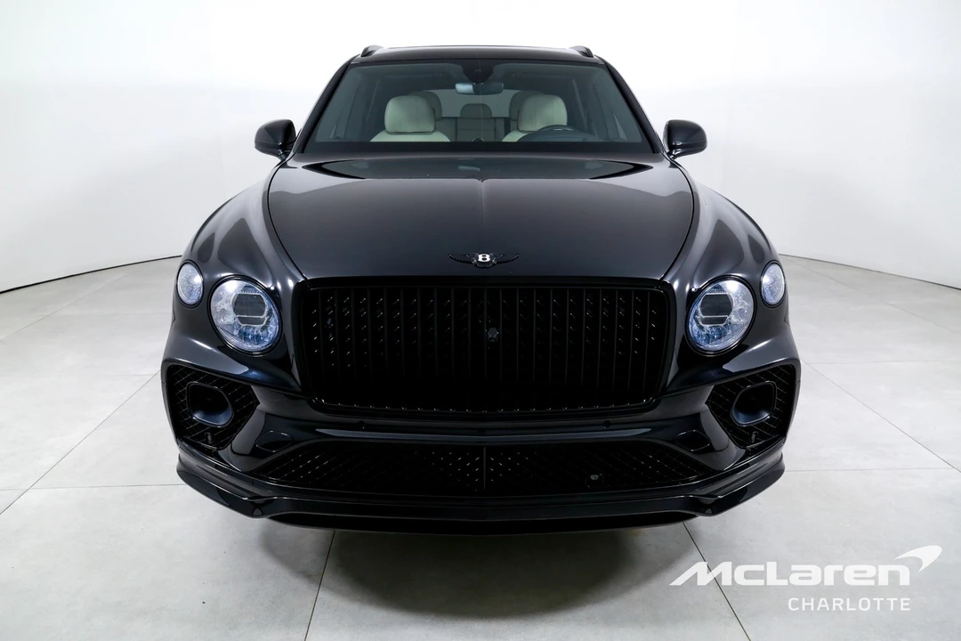 2023 Bentley Bentayga - Image 4 of 31