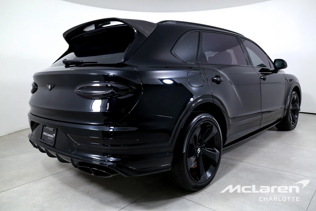2023 Bentley Bentayga - Image 8 of 31