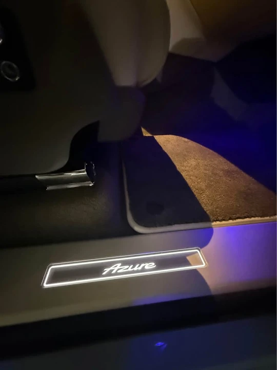 2023 Bentley Bentayga - Image 9 of 20