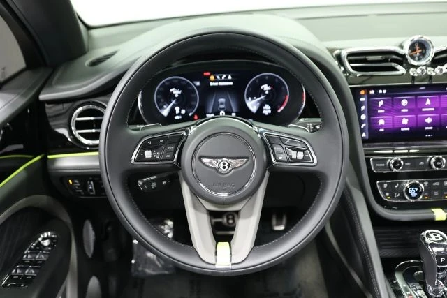 2023 Bentley Bentayga - Image 30 of 31