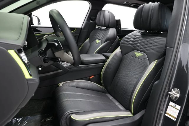 2023 Bentley Bentayga - Image 3 of 31