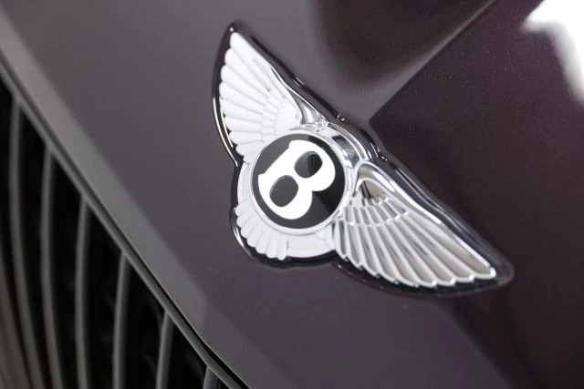 2023 Bentley Bentayga - Image 7 of 31