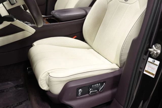2023 Bentley Bentayga - Image 23 of 31