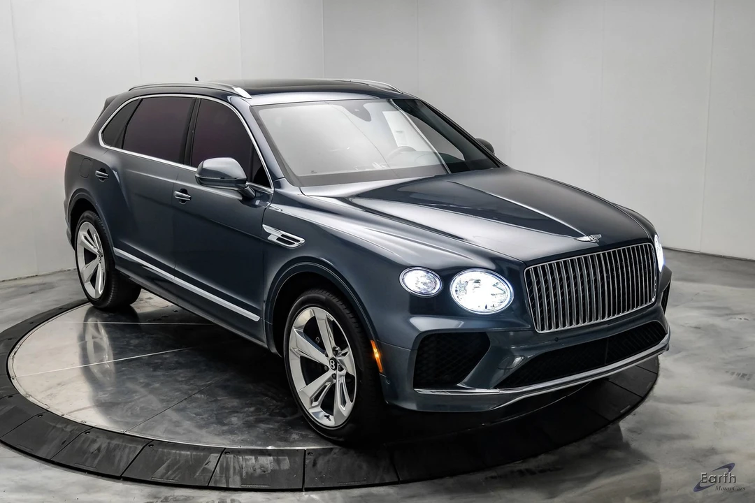 2023 Bentley Bentayga - Image 24 of 31