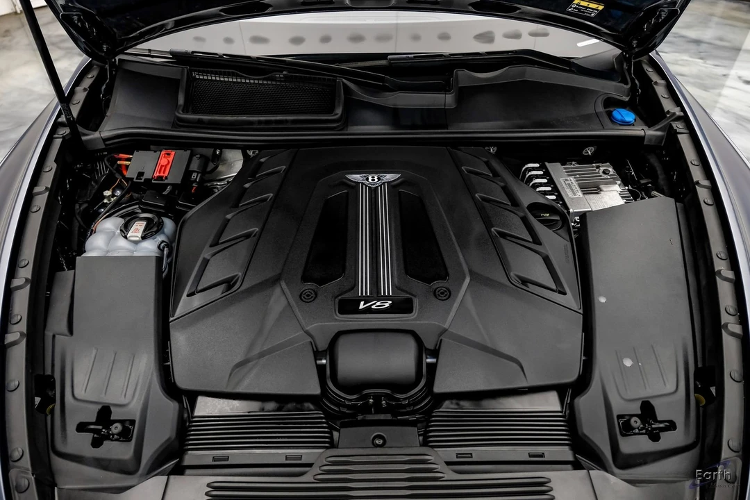 2023 Bentley Bentayga - Image 4 of 31