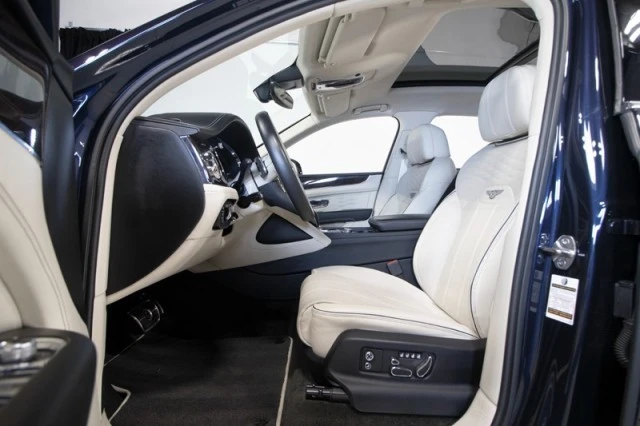 2023 Bentley Bentayga - Image 20 of 21