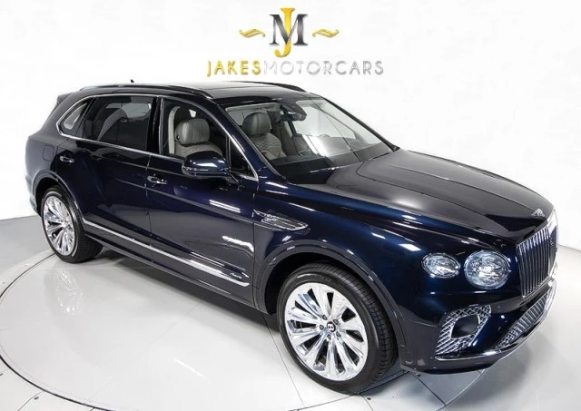 2023 Bentley Bentayga - Image 15 of 21