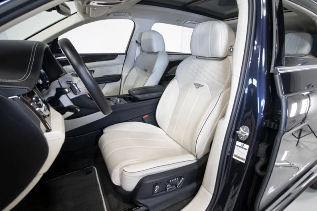 2023 Bentley Bentayga - Image 3 of 21