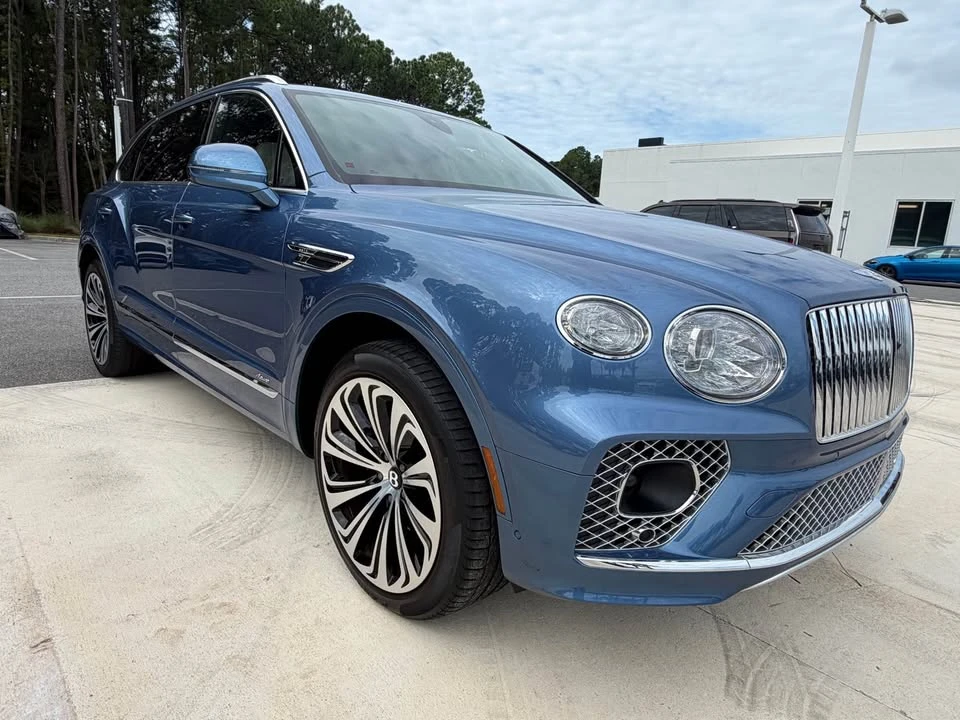 2023 Bentley Bentayga - Image 4 of 20