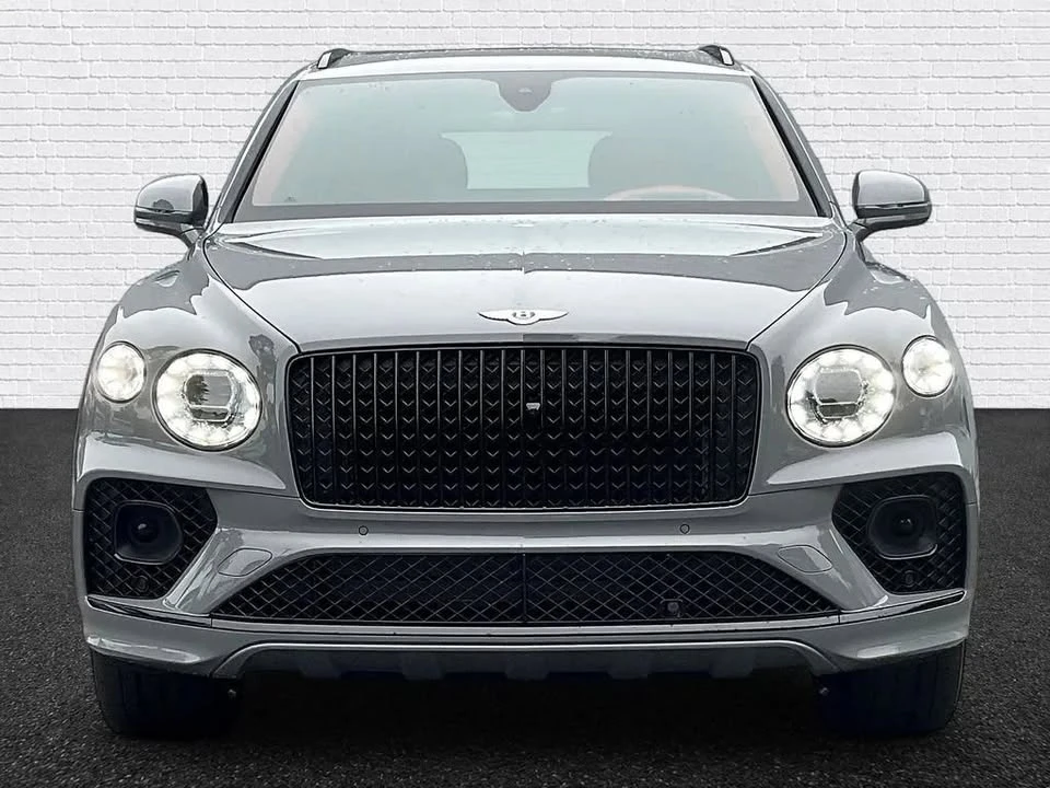 2023 Bentley Bentayga - Image 2 of 20