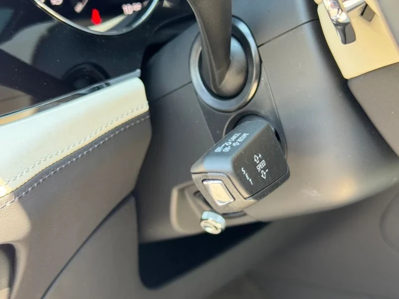 2023 Bentley Bentayga - Image 12 of 12