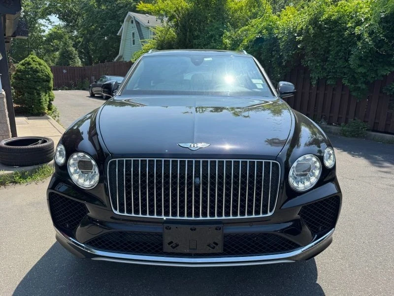 2023 Bentley Bentayga - Image 2 of 12