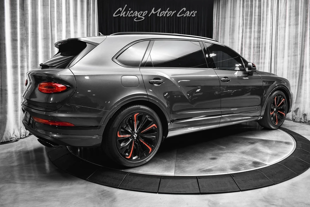 2023 Bentley Bentayga - Image 5 of 12