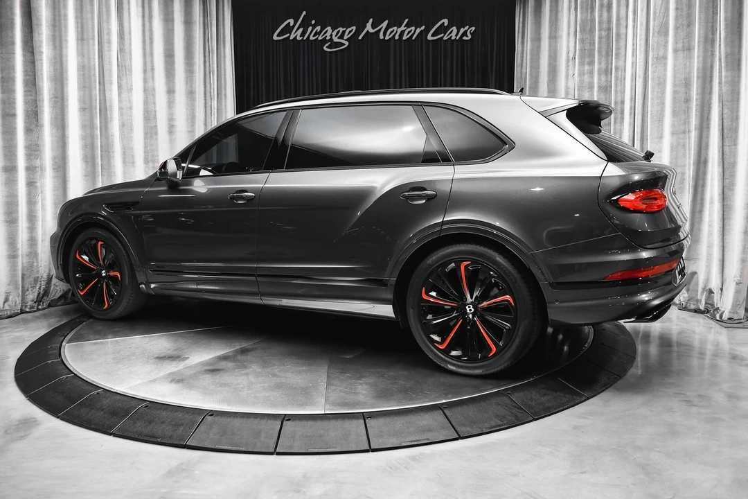 2023 Bentley Bentayga - Image 3 of 12