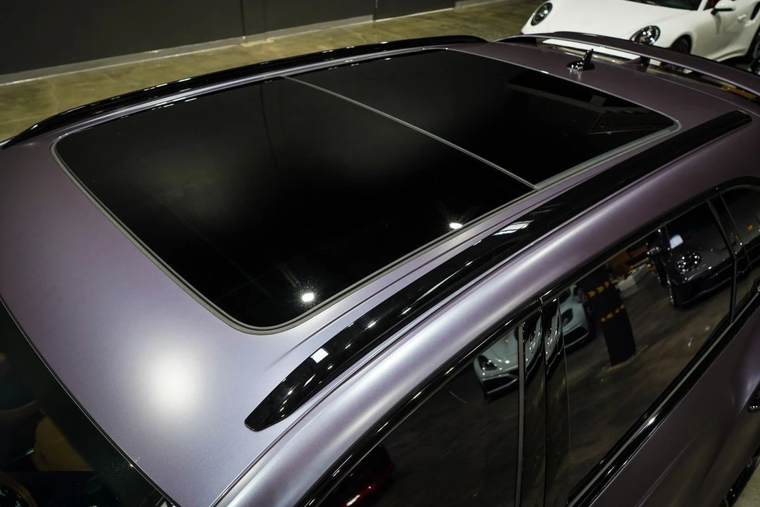 2023 Bentley Bentayga - Image 14 of 31
