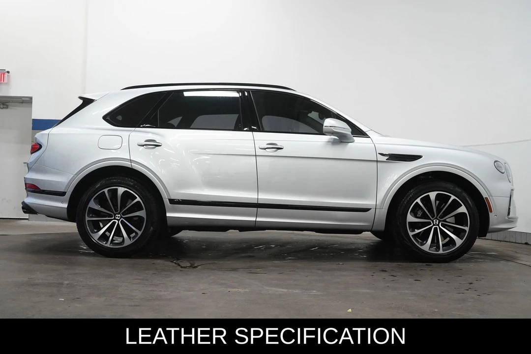 2023 Bentley Bentayga - Image 6 of 12