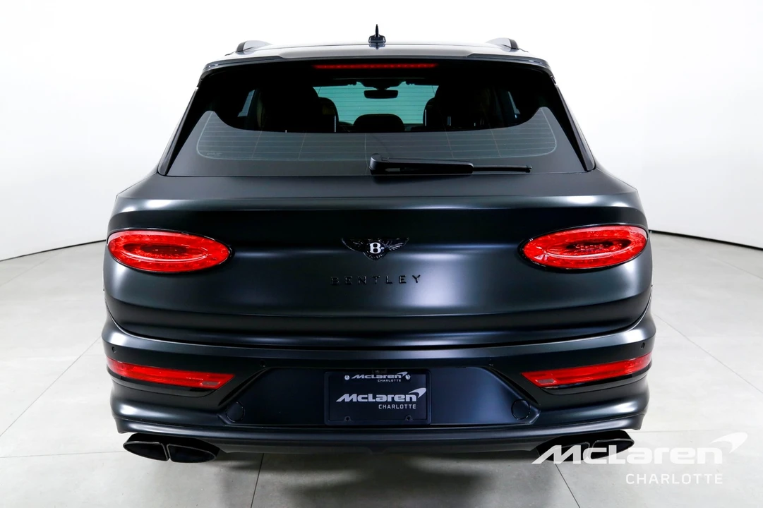 2023 Bentley Bentayga - Image 7 of 31