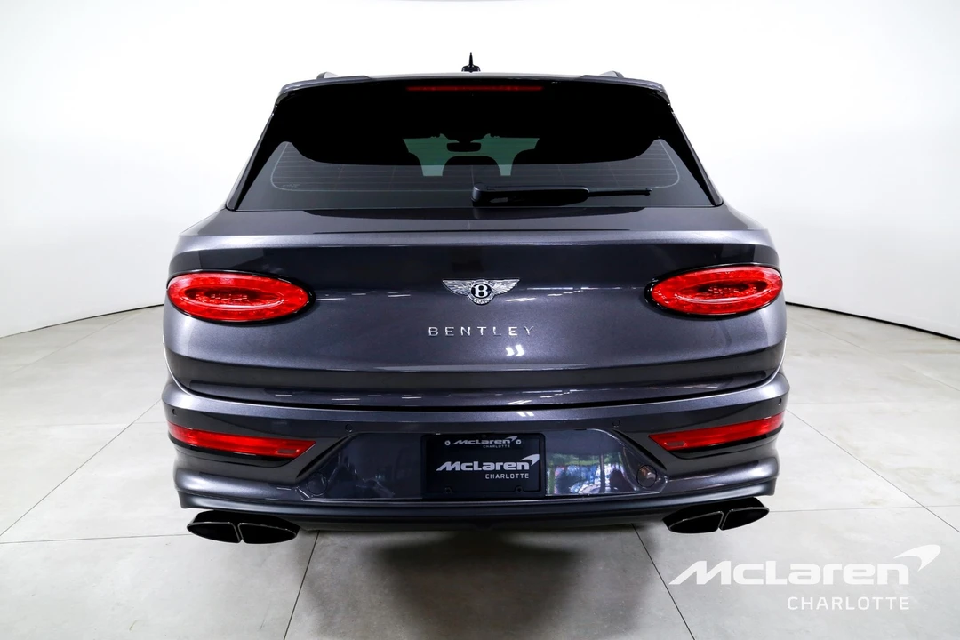 2023 Bentley Bentayga - Image 7 of 12