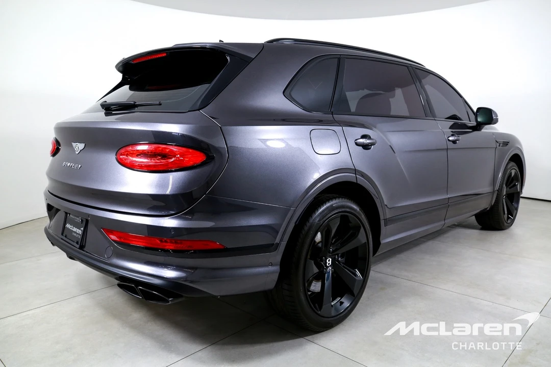 2023 Bentley Bentayga - Image 8 of 12