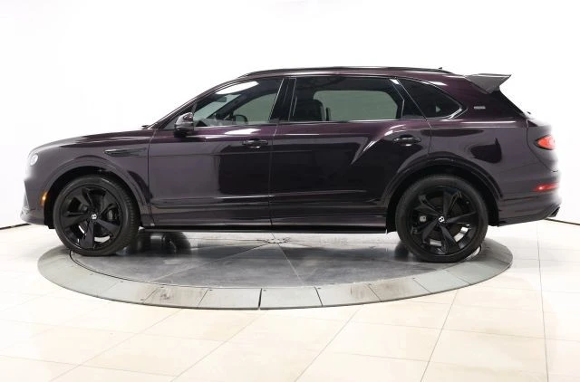 2023 Bentley Bentayga - Image 8 of 21