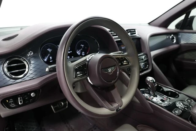 2023 Bentley Bentayga - Image 2 of 12