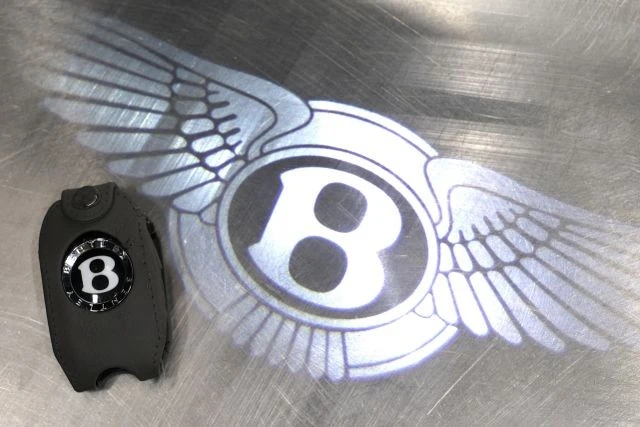 2023 Bentley Bentayga - Image 5 of 21