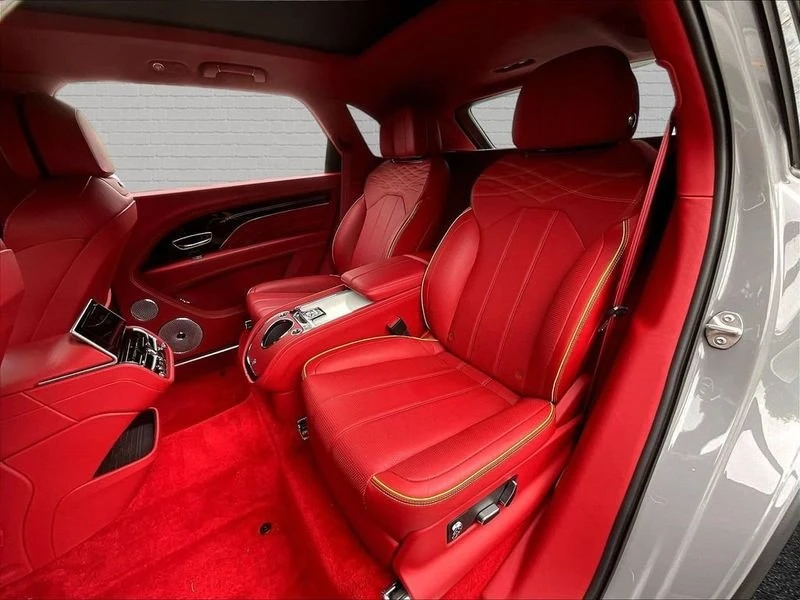 2023 Bentley Bentayga - Image 20 of 20