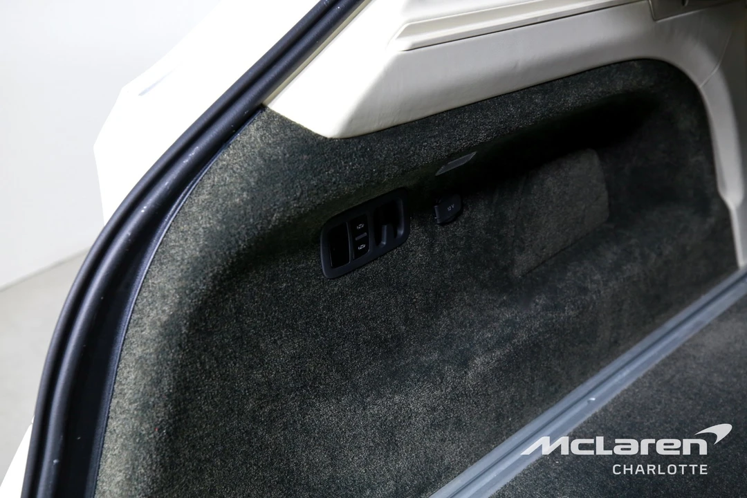 2023 Bentley Bentayga - Image 21 of 31