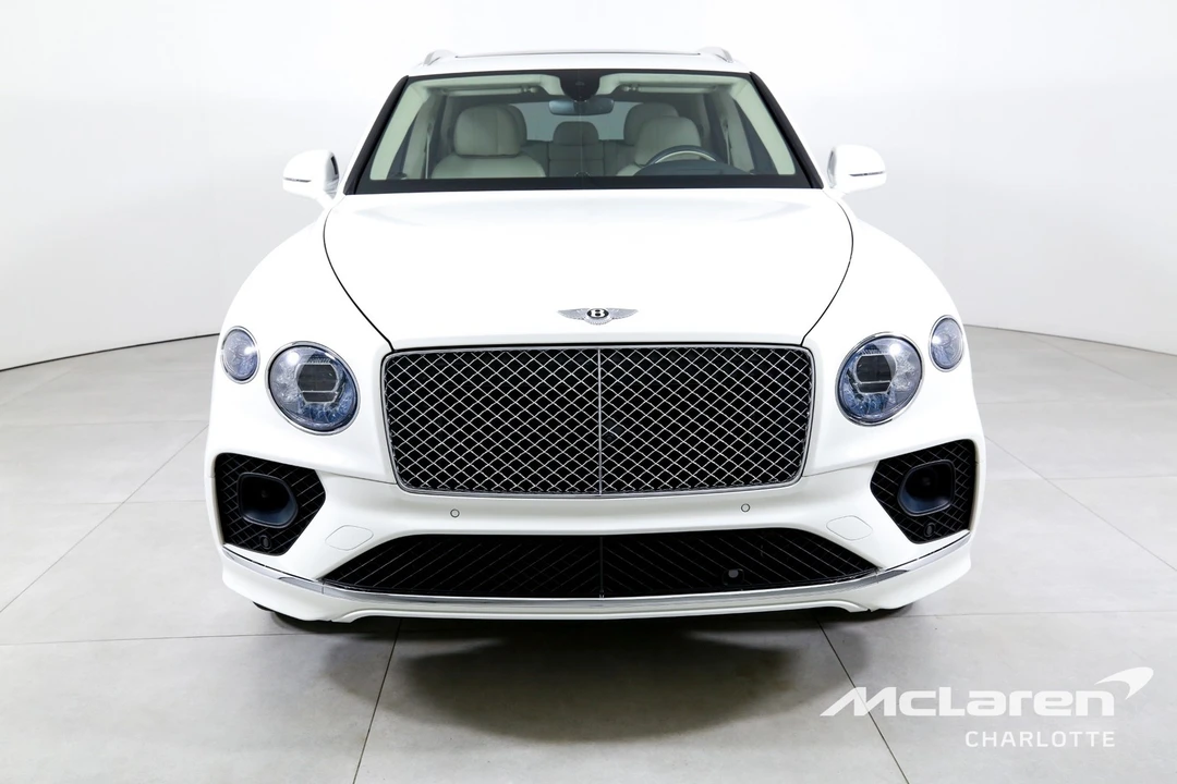 2023 Bentley Bentayga - Image 4 of 31