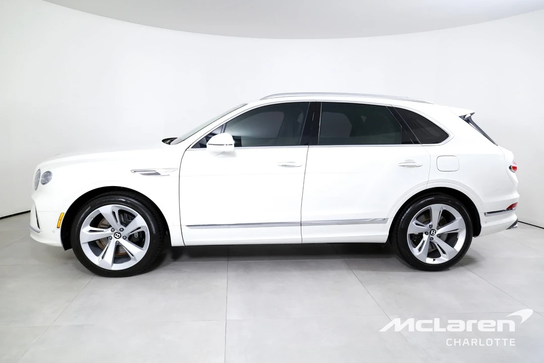 2023 Bentley Bentayga - Image 5 of 12