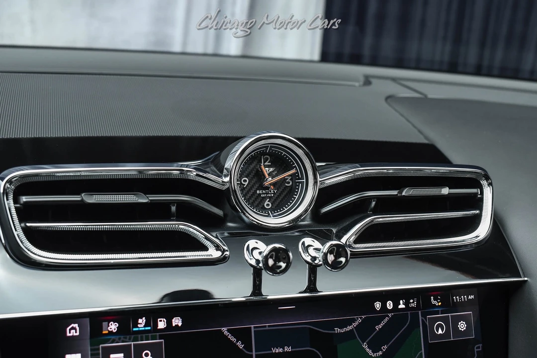 2023 Bentley Bentayga - Image 13 of 21