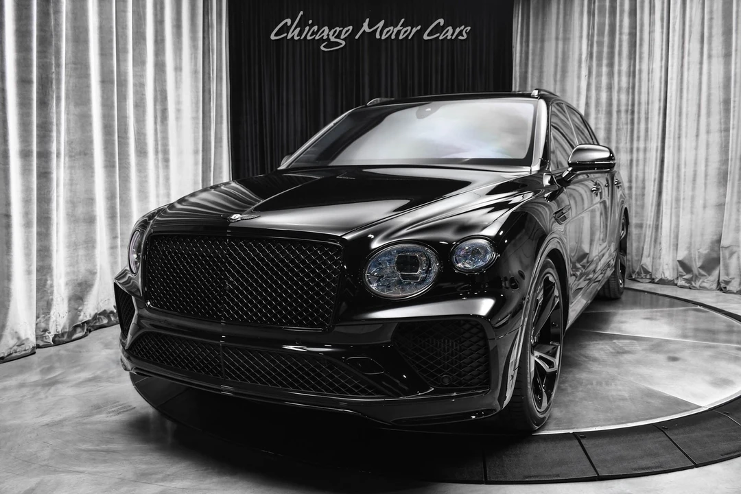 2023 Bentley Bentayga - Image 2 of 12