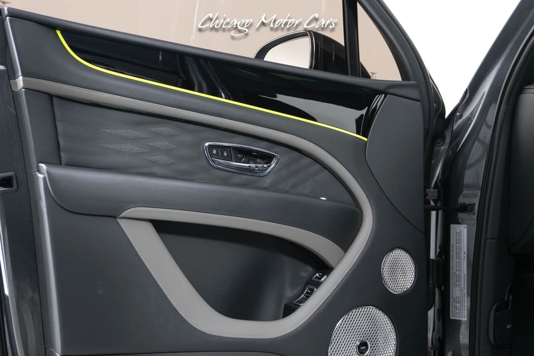 2023 Bentley Bentayga - Image 23 of 31