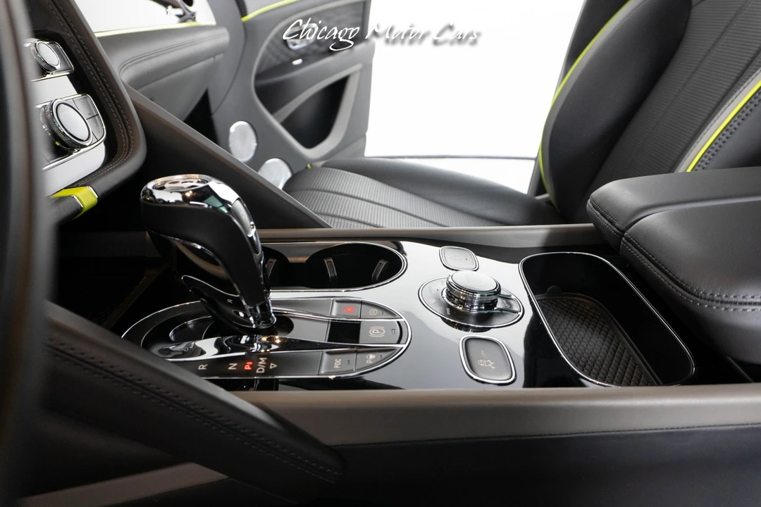 2023 Bentley Bentayga - Image 31 of 31