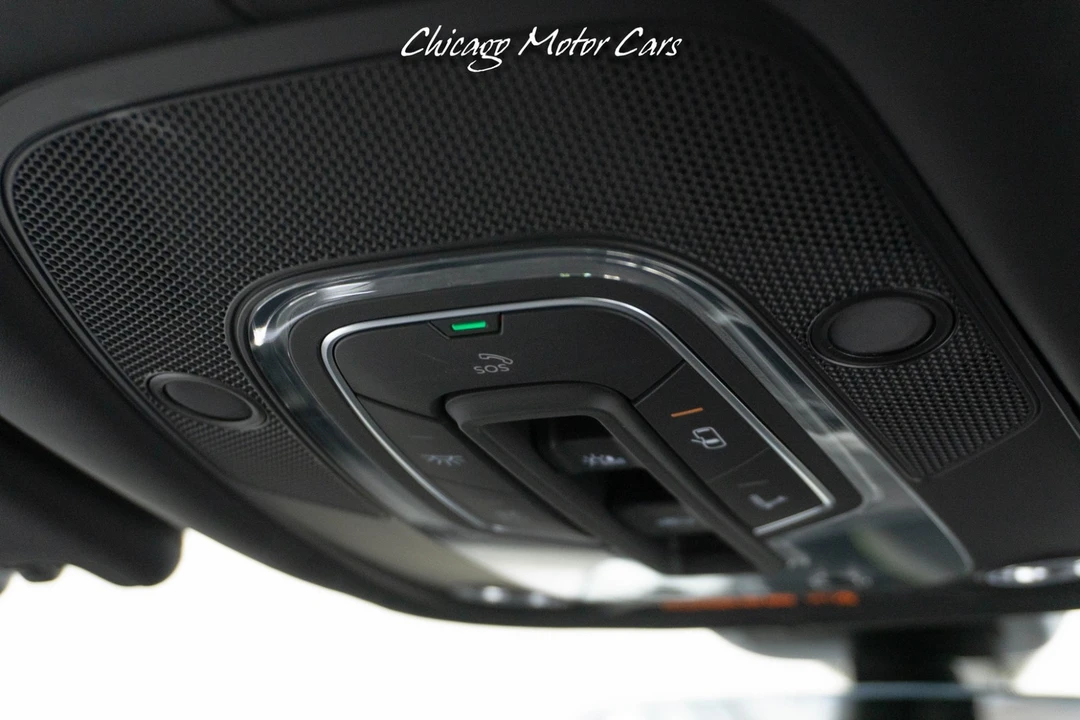 2023 Bentley Bentayga - Image 20 of 21
