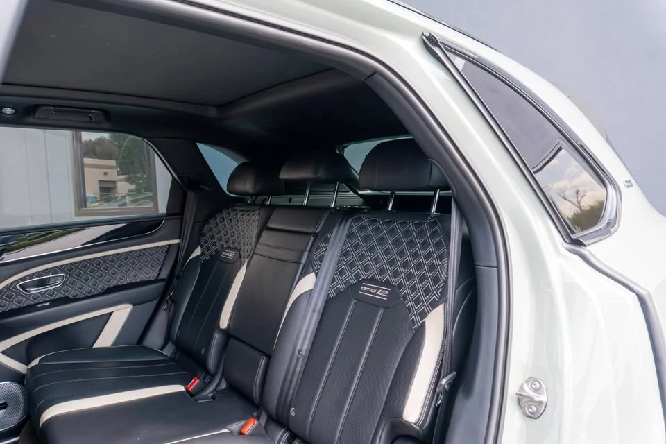 2023 Bentley Bentayga - Image 10 of 19