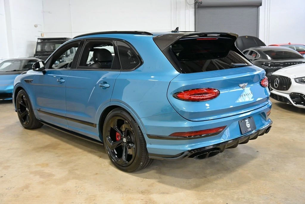 2023 Bentley Bentayga - Image 9 of 12