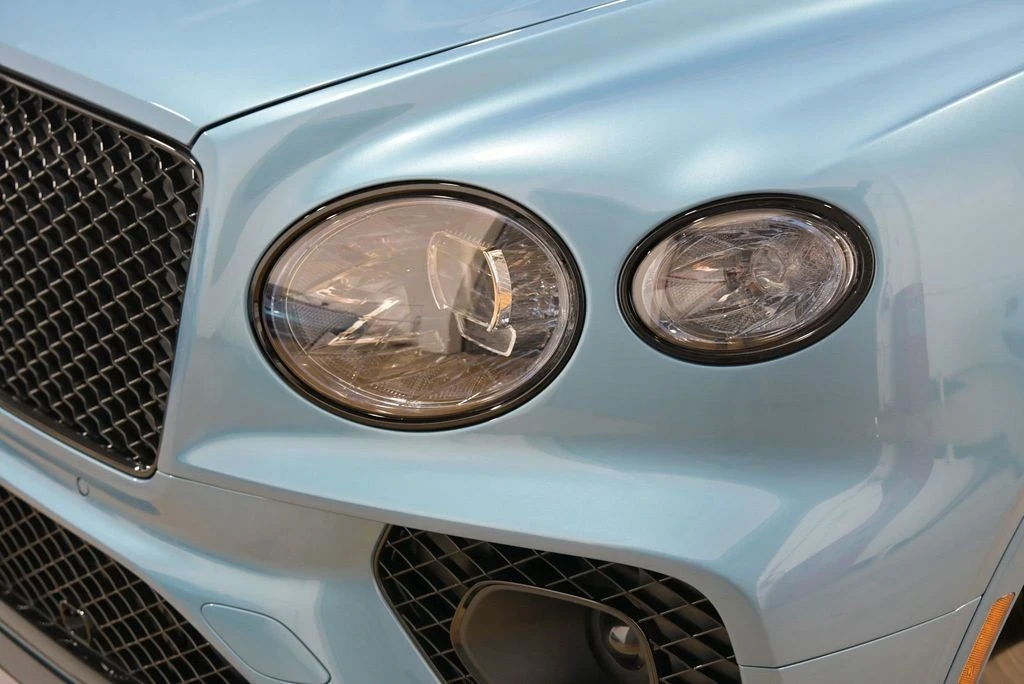 2023 Bentley Bentayga - Image 4 of 12