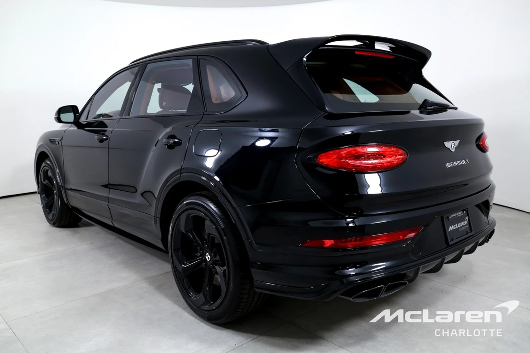 2023 Bentley Bentayga - Image 6 of 12