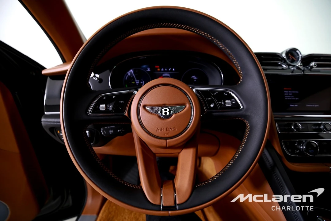 2023 Bentley Bentayga - Image 14 of 21